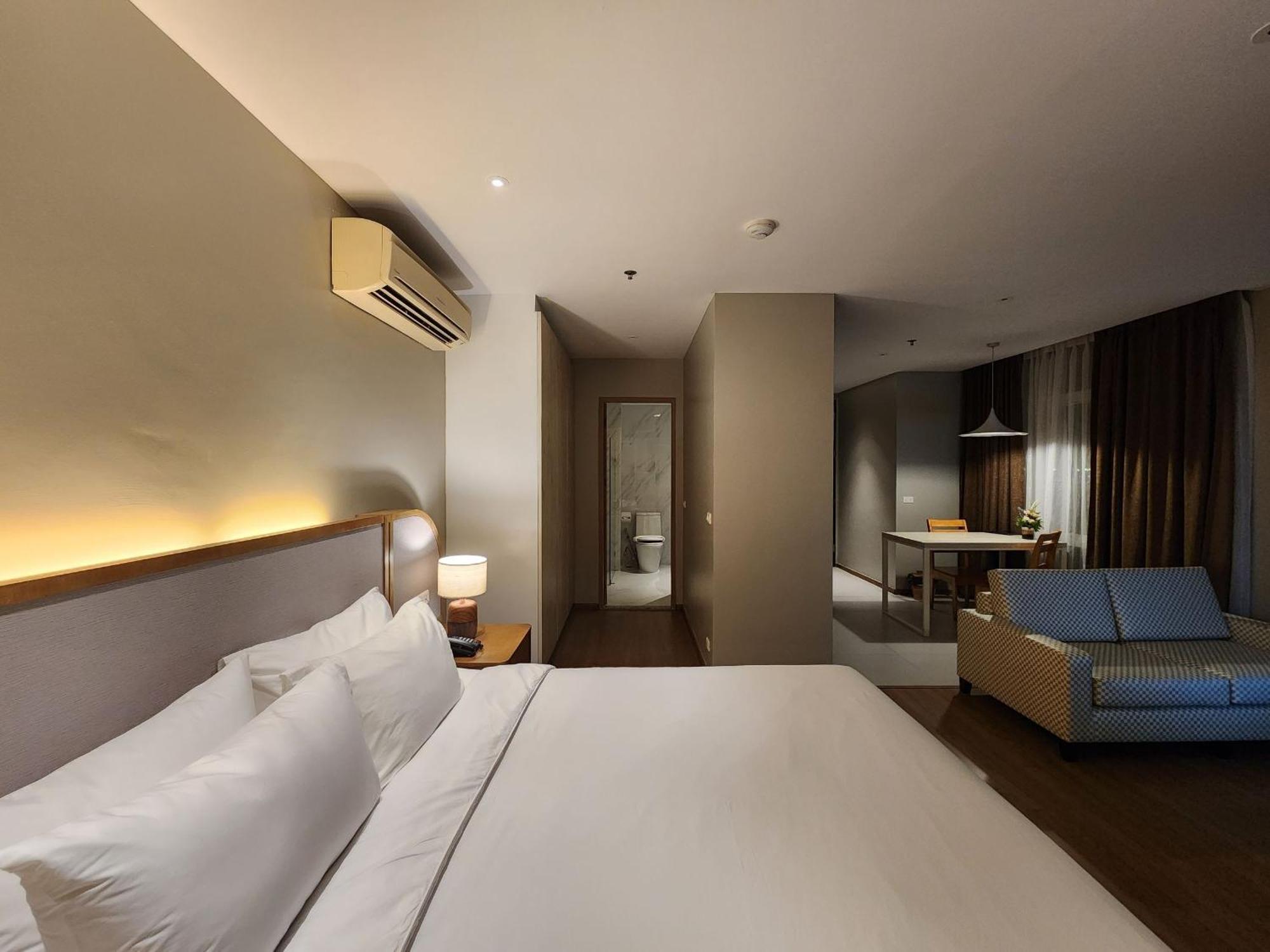 Brighton Hotel Bangkok Extérieur photo