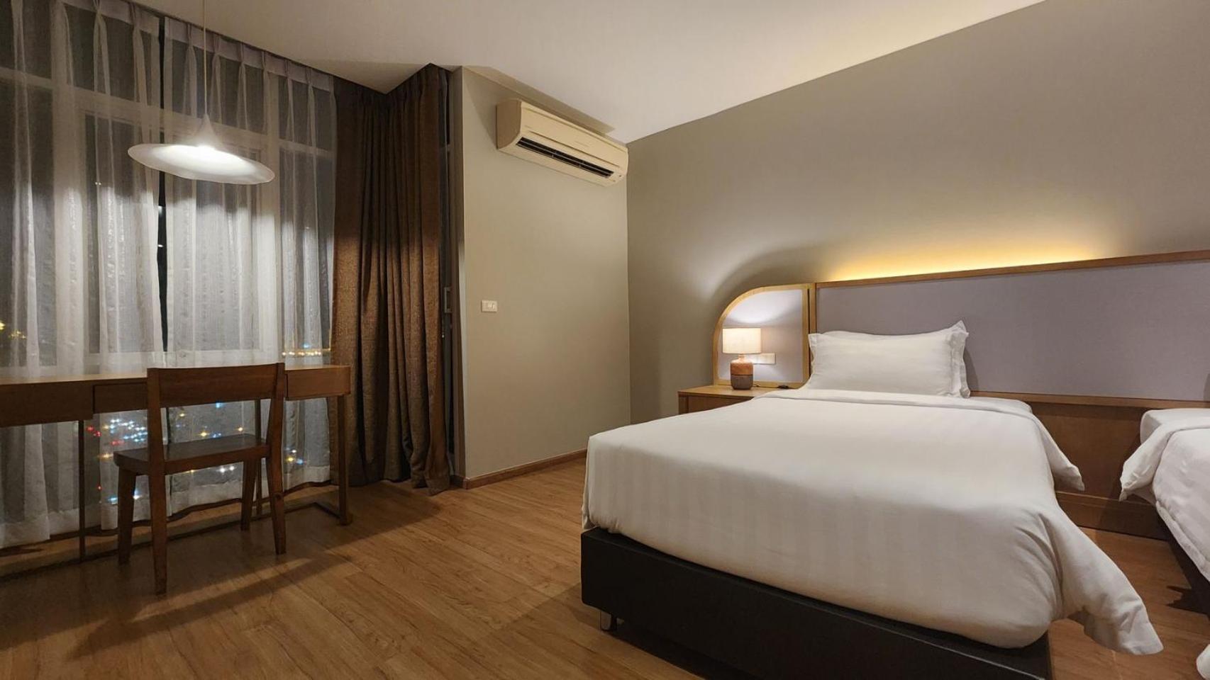 Brighton Hotel Bangkok Extérieur photo